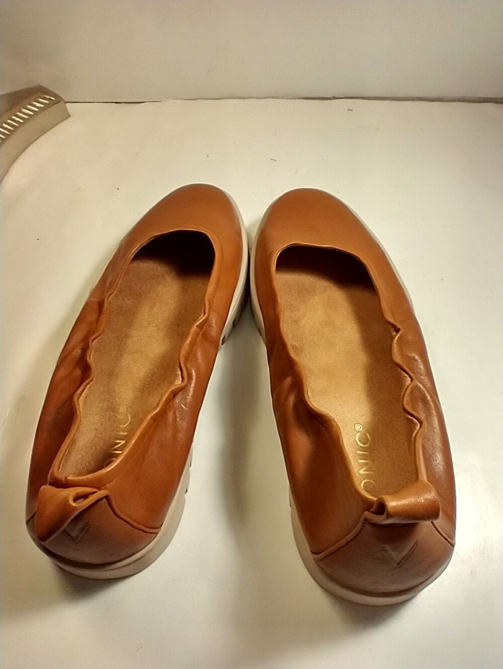 Vionic Uptown Ballet Brown Leather Slip On Shoes Women's sz 8.5. - Picture 8 of 10